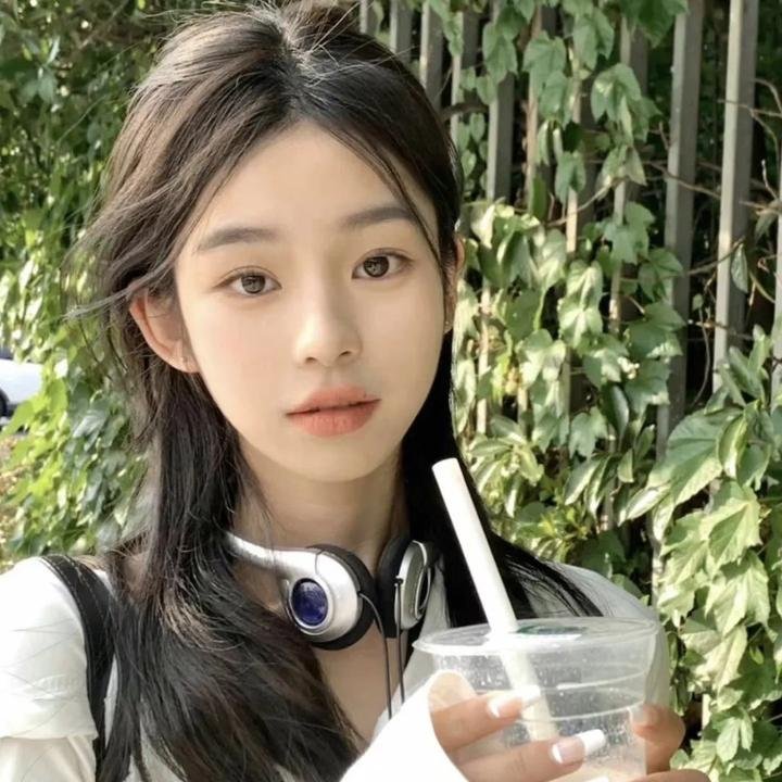 她是我爸爸